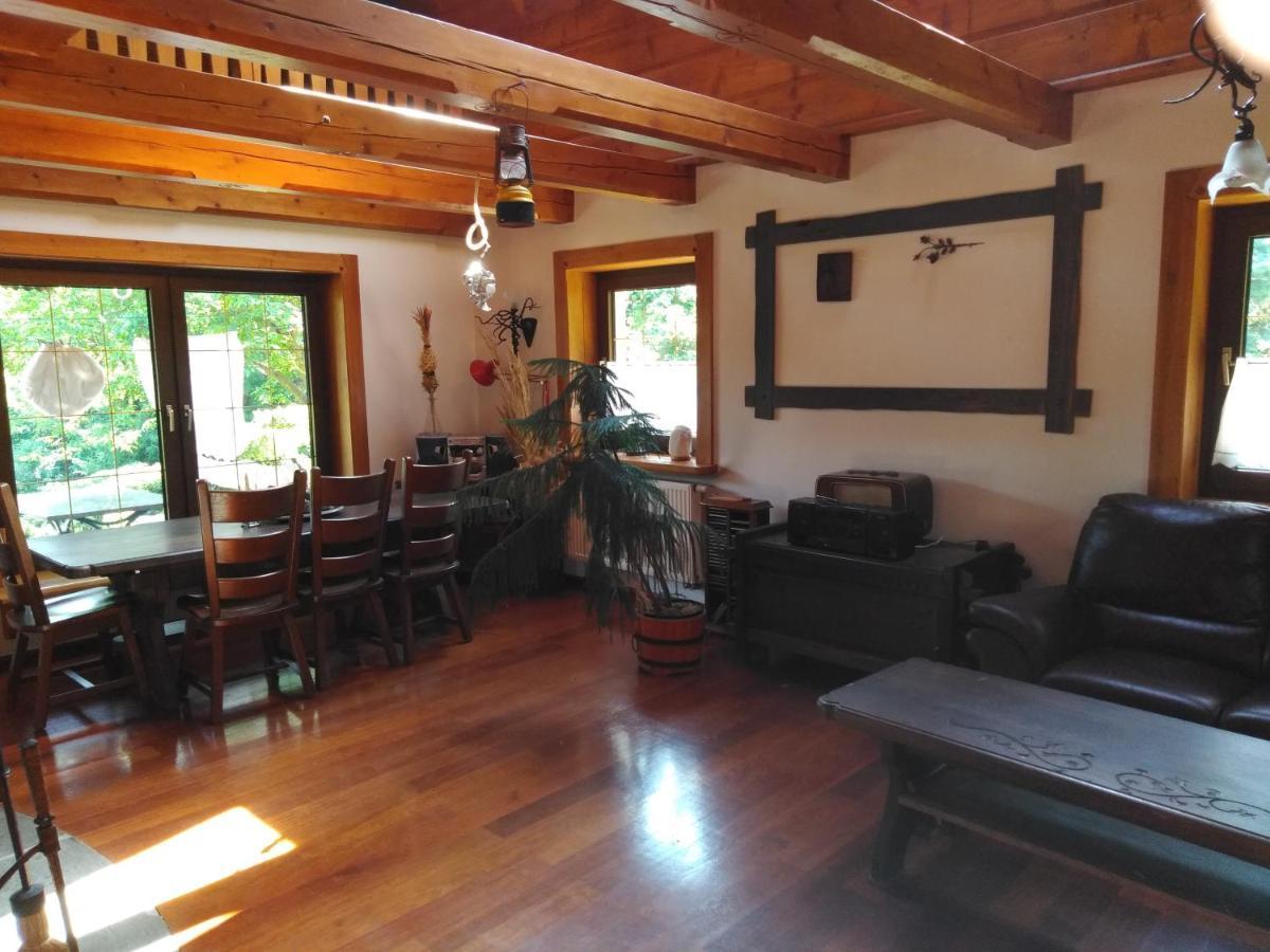 Zbojnicka Chata Groß Salze Exterior foto